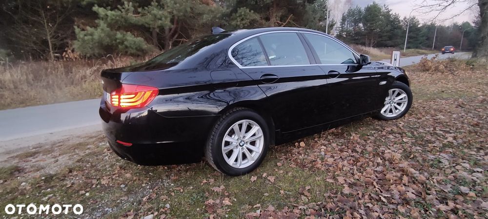 BMW Seria 5 520i - 3