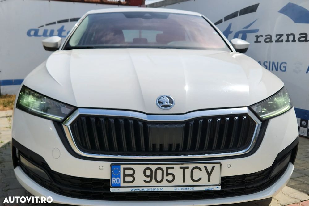 Skoda Octavia 2.0 TDI DSG Style - 2