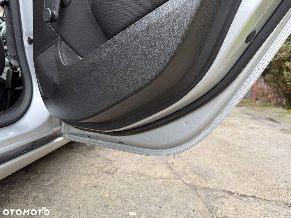 Opel Astra 1.6 Selection - 25