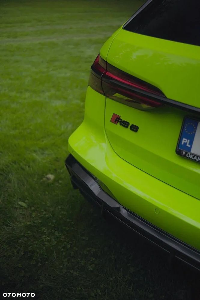 Audi RS6 Avant - 7