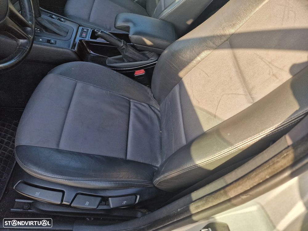 BMW 320 dA 20 Anos Baviera - 15