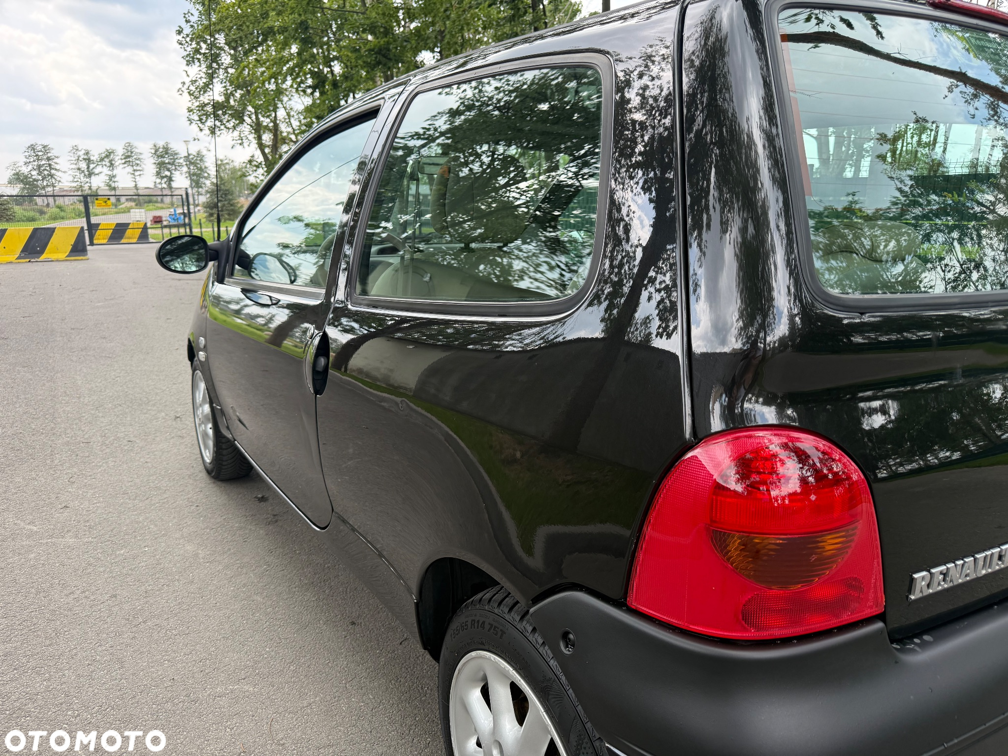 Renault Twingo 1.2 16V Initiale - 19
