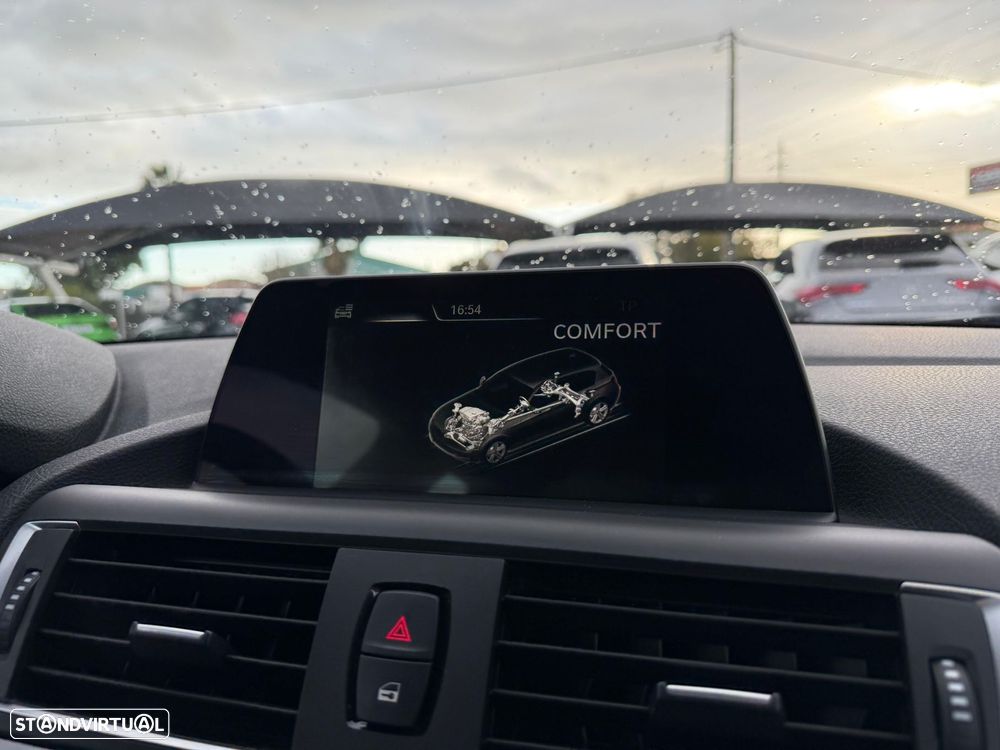 BMW 116 d Pack M Auto - 23