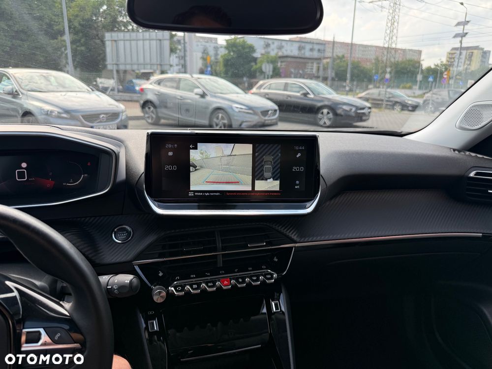 Peugeot 2008 PureTech 130 Allure - 31