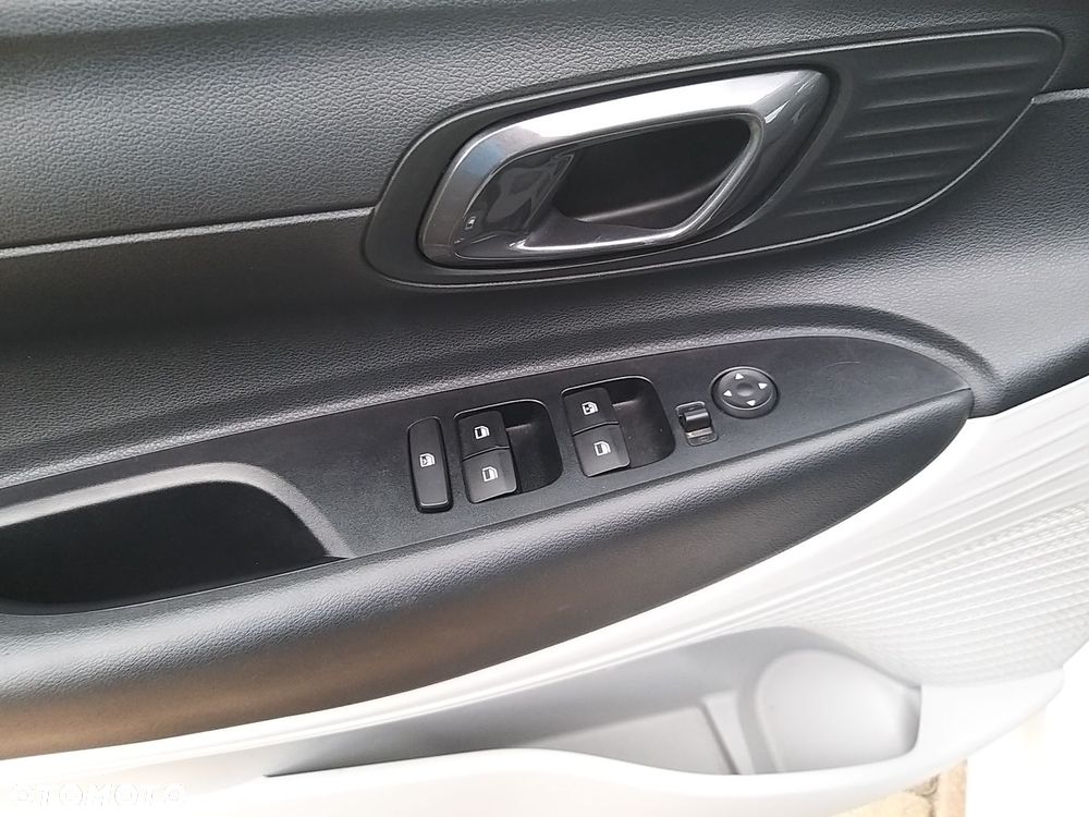 Hyundai i20 1.0 T-GDI - 14