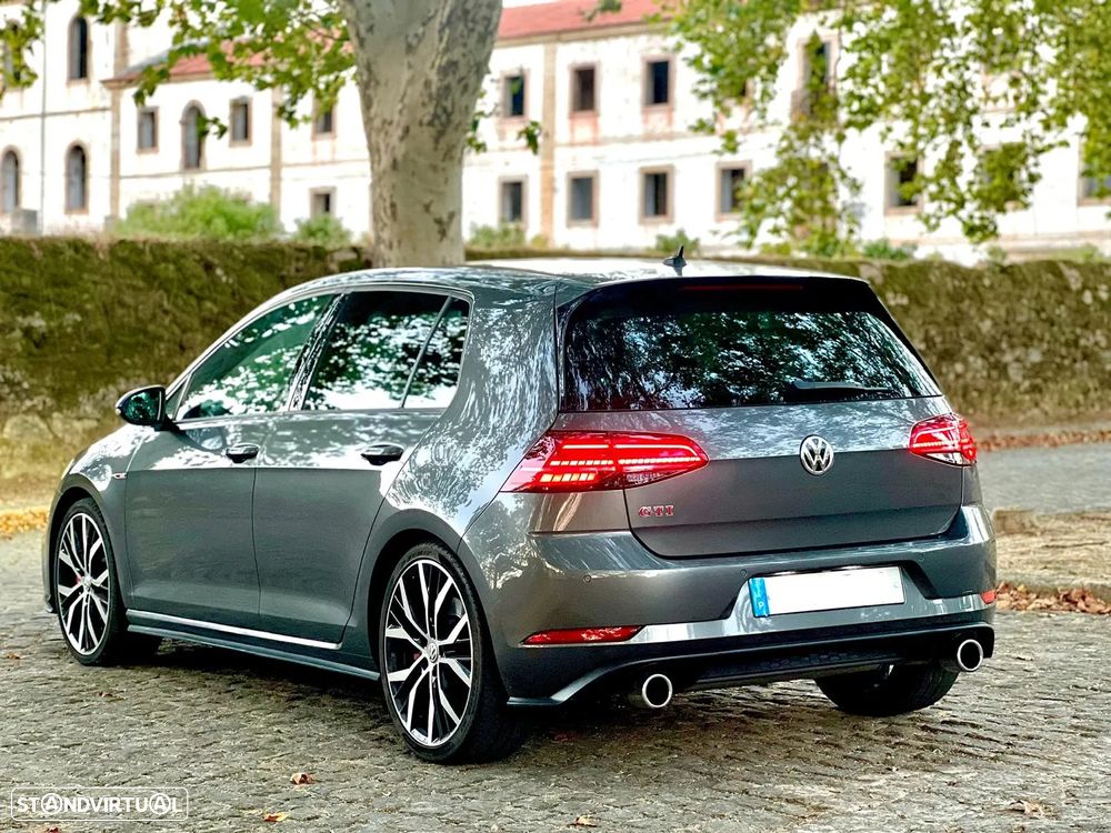 VW Golf GTI (BlueMotion ) DSG Performance - 2
