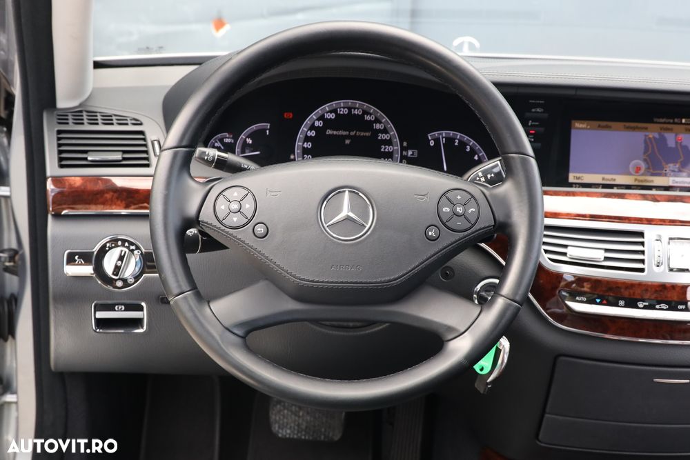 Mercedes-Benz S 350 CDI DPF 7G-TRONIC BlueEFFICIENCY - 20