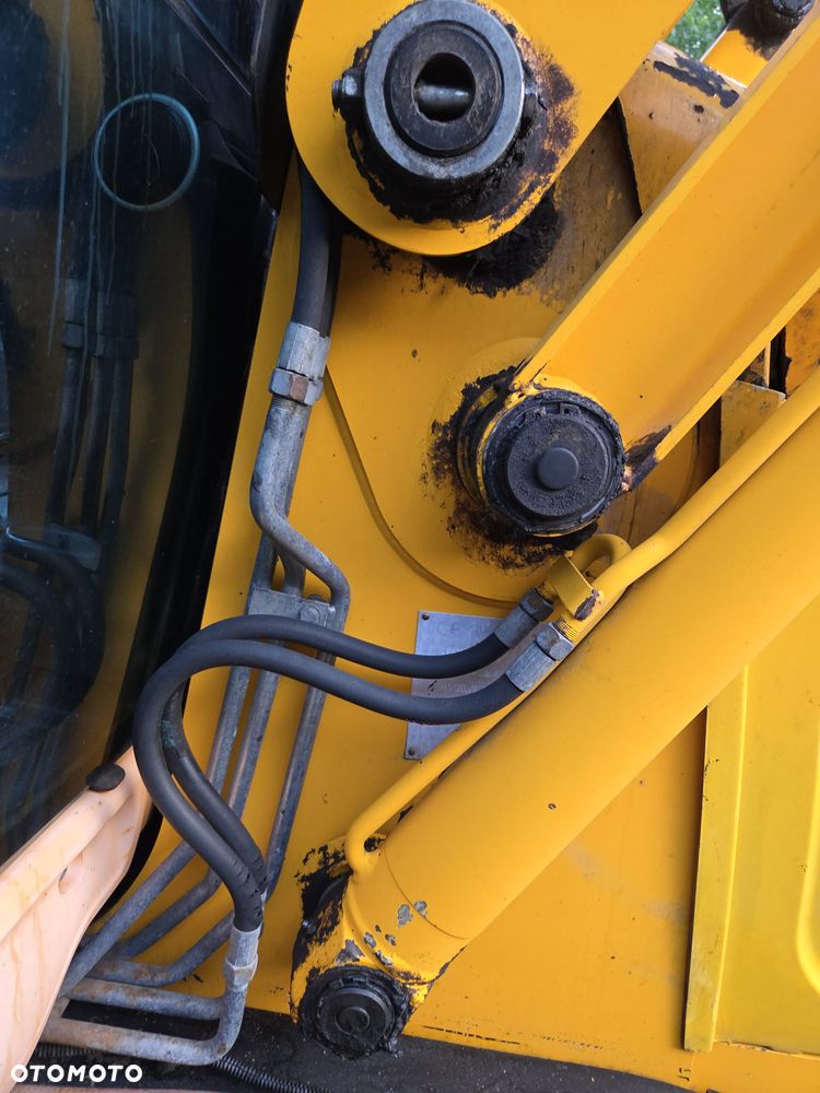 JCB 3CX - 25