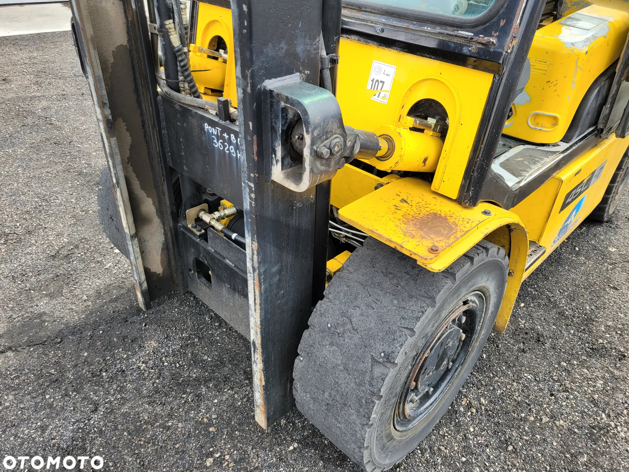 Hyundai 45L-7 4,5t - 10