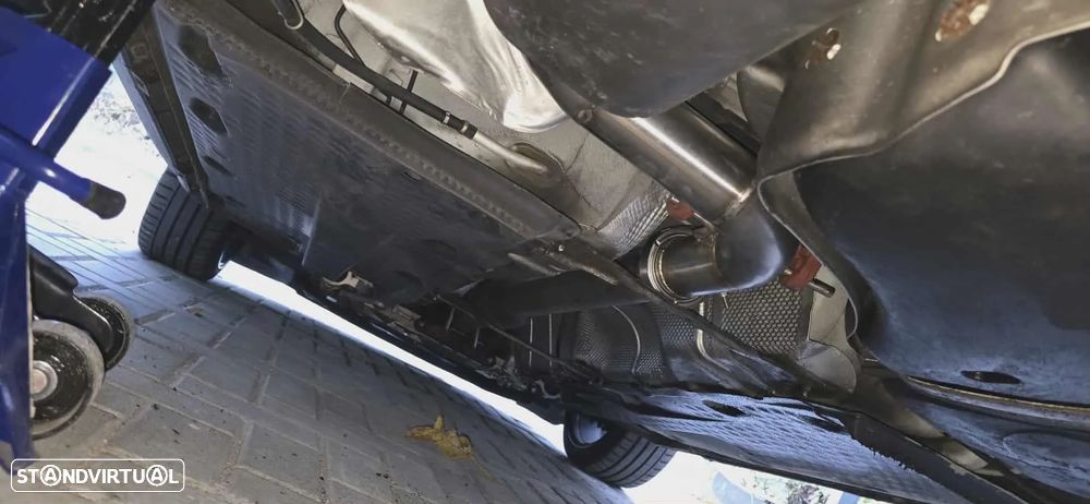 VW Golf 2.0 GTI DSG - 33