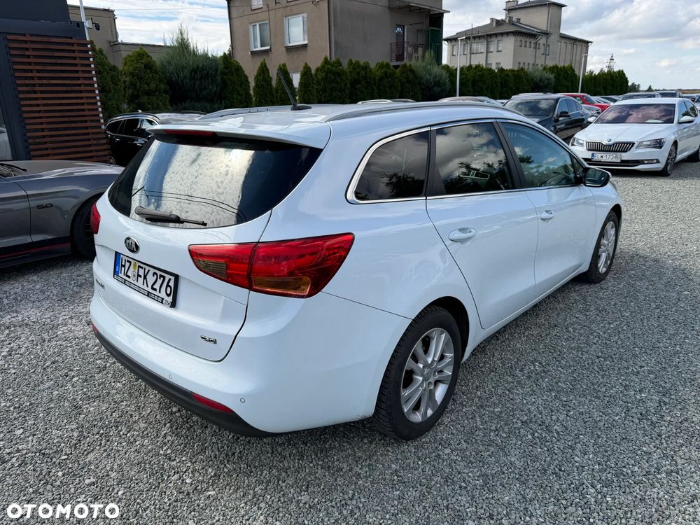 Kia Ceed 1.6 CRDi Smart - 20