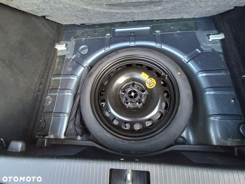 Opel Astra 1.4 T Cosmo S&S EU6 - 24