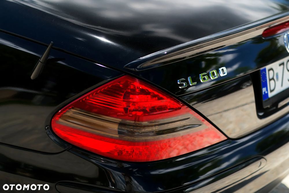 Mercedes-Benz SL - 11
