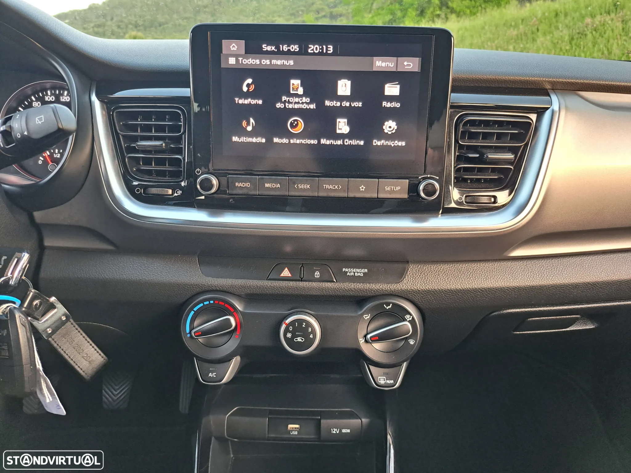 Kia Stonic 1.2 Dynamic - 21