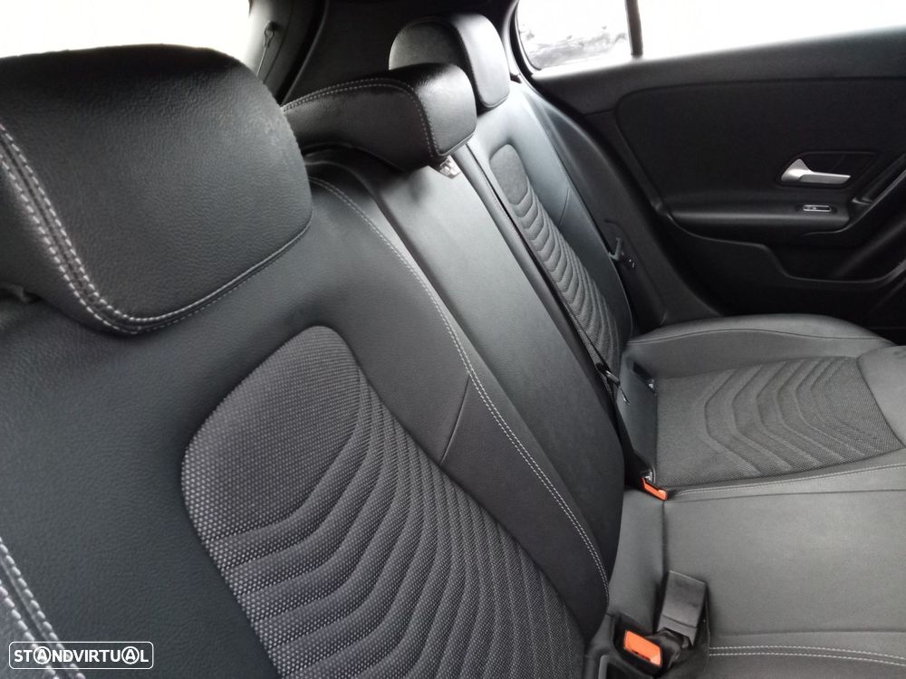 Mercedes-Benz A 180 d Style - 26