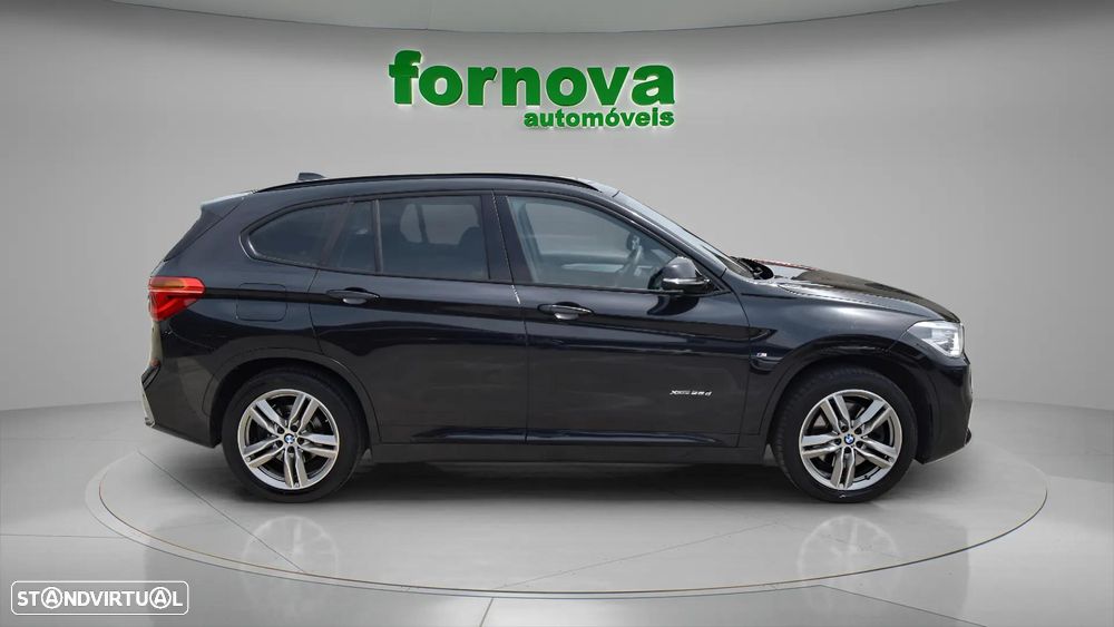 BMW X1 25 d xDrive Pack M - 8