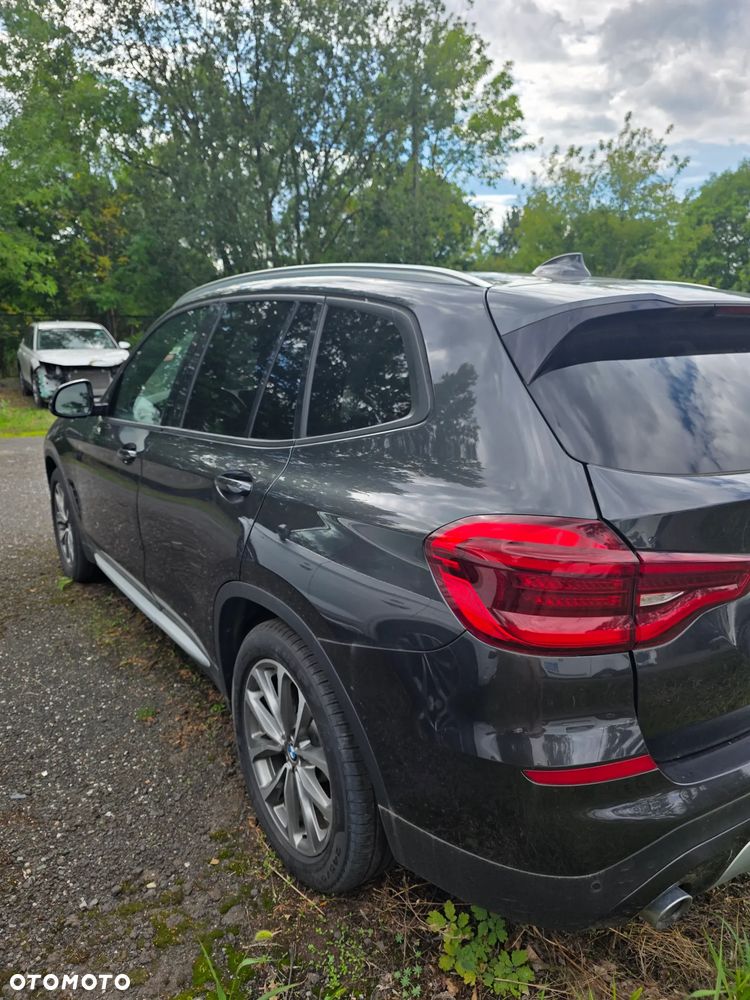 BMW X3 xDrive30i xLine - 9
