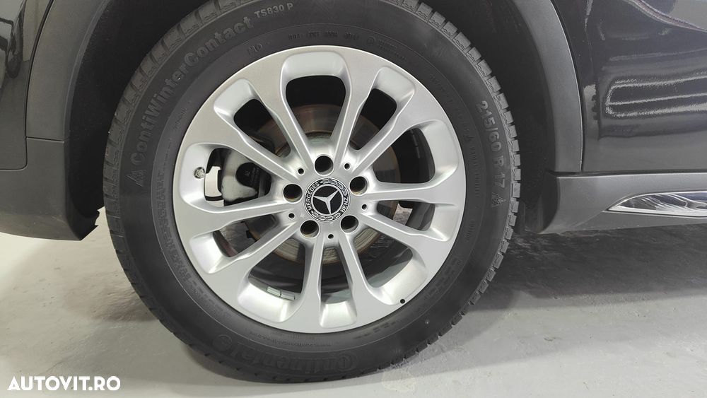 Mercedes-Benz GLA - 16