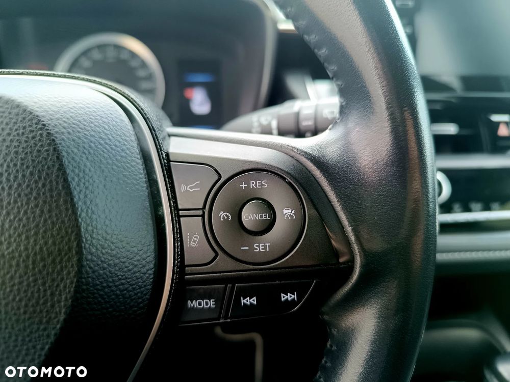 Toyota Corolla 1.8 Hybrid Comfort - 13