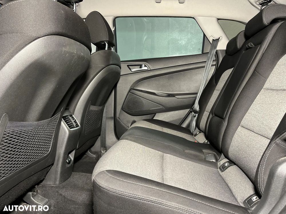 Hyundai Tucson 1.6 T-GDi 4WD 7DCT Style - 12