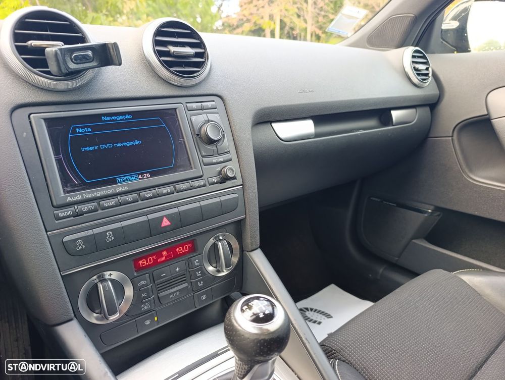 Audi A3 Sportback 1.6 TDI S-line - 28