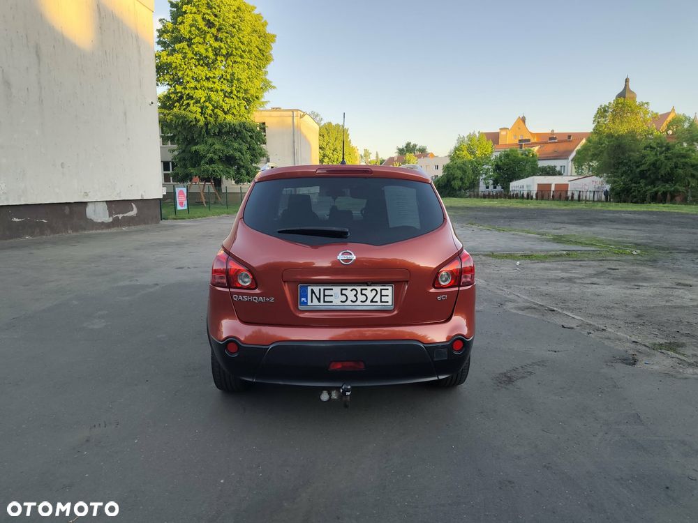 Nissan Qashqai - 2
