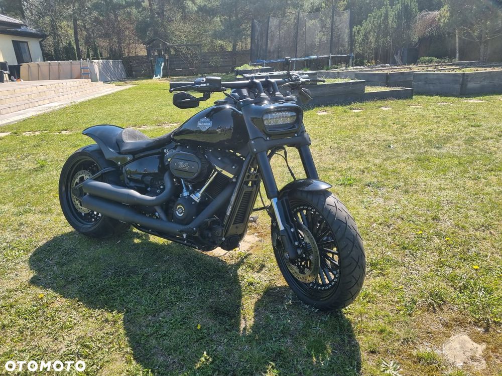 Harley-Davidson Dyna Fat Bob - 6