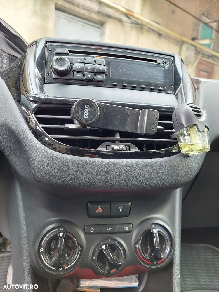 Peugeot 208 1.0 L PureTech Access - 7