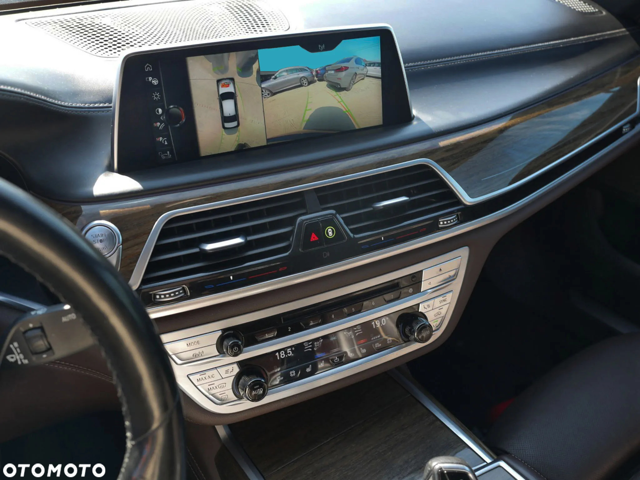 BMW Seria 7 740d xDrive - 22