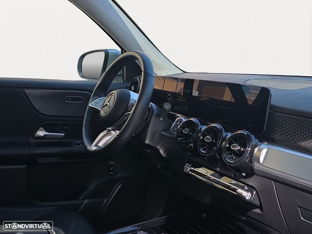 Mercedes-Benz GLB 180 d - 12