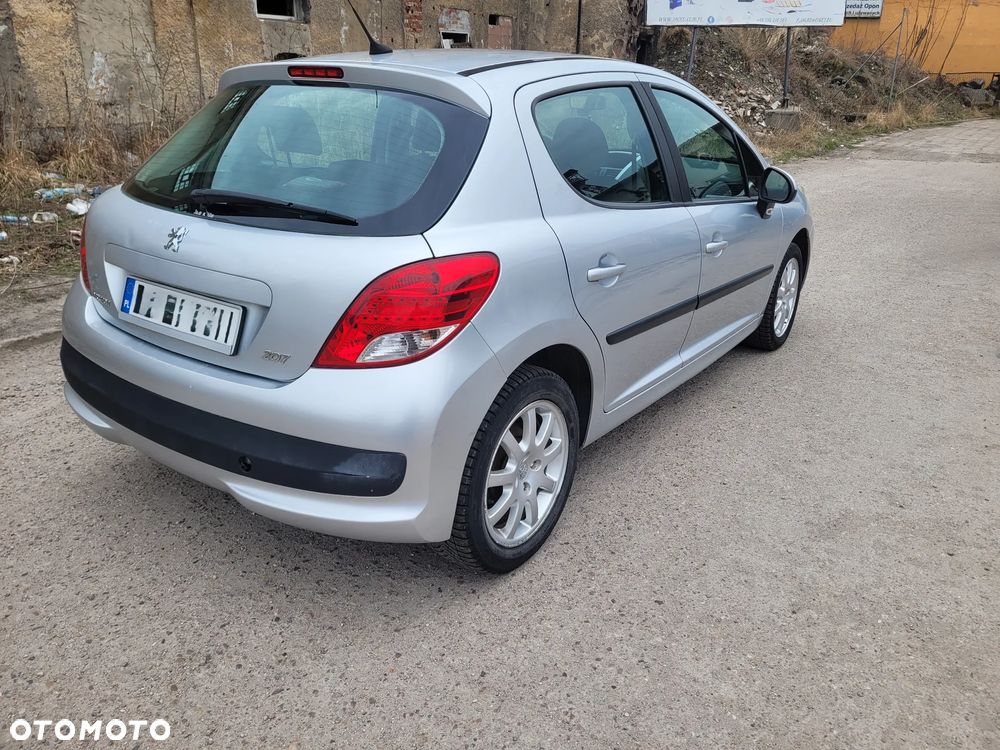 Peugeot 207 1.4 Trendy - 5