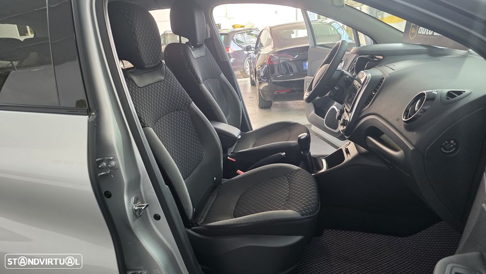 Renault Captur 0.9 TCE Exclusive - 26
