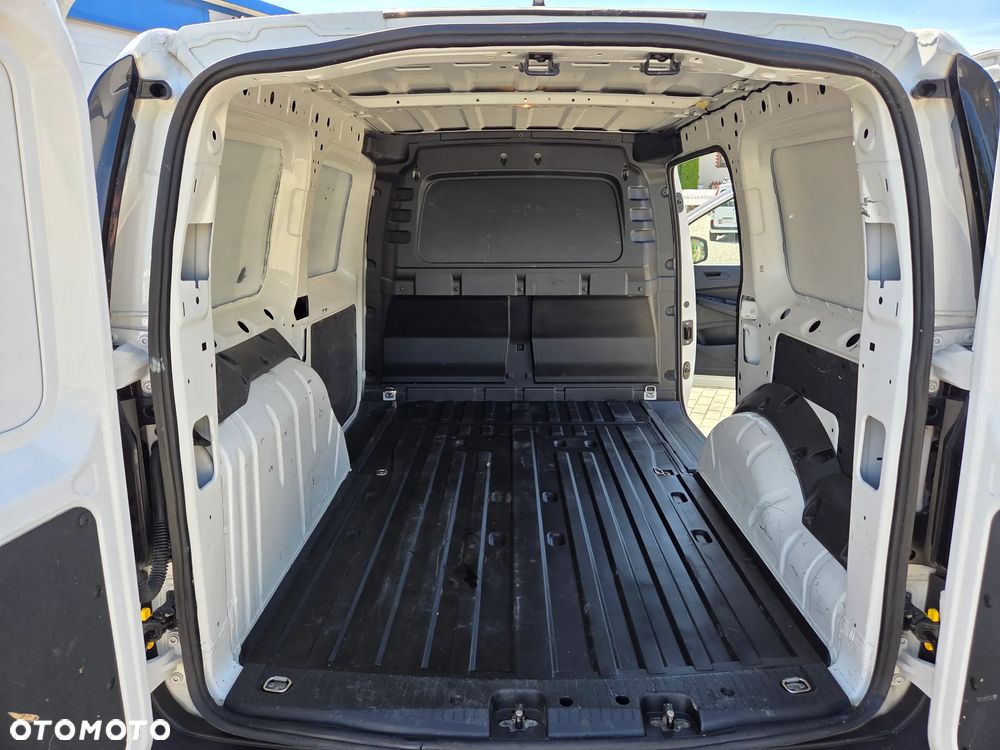 Volkswagen Caddy Maxi 2.0 TDI - 20