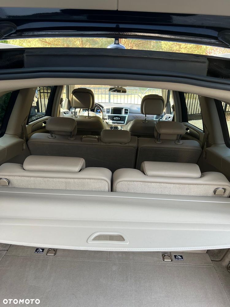 Mercedes-Benz GL 350 BlueTec 4-Matic - 11