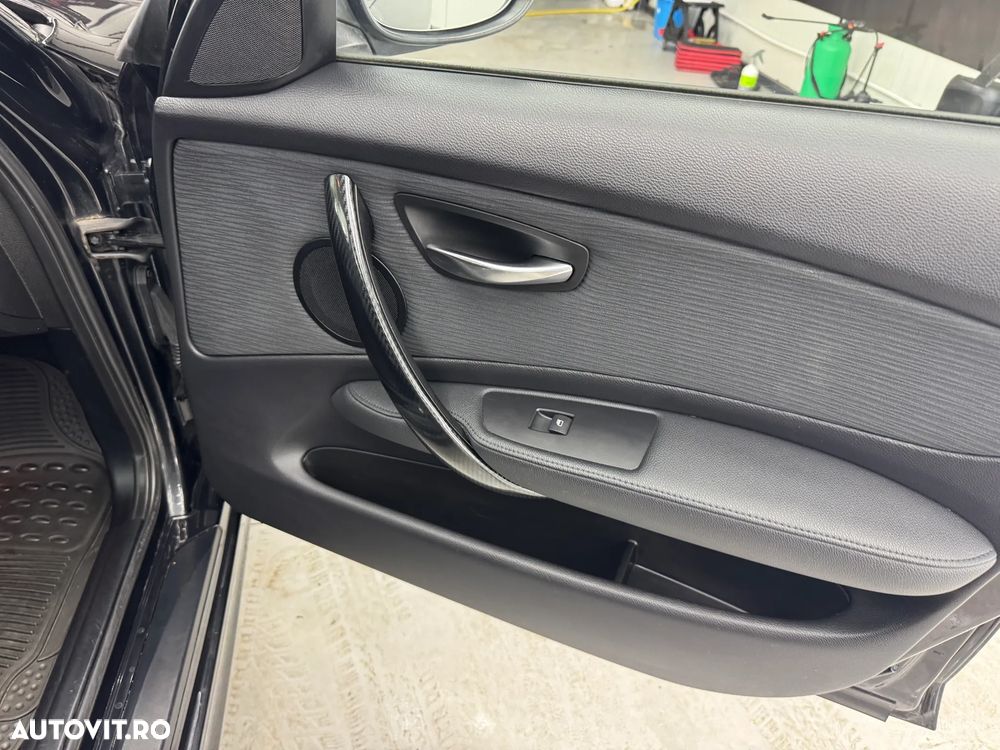 BMW Seria 1 120d DPF Aut. - 21