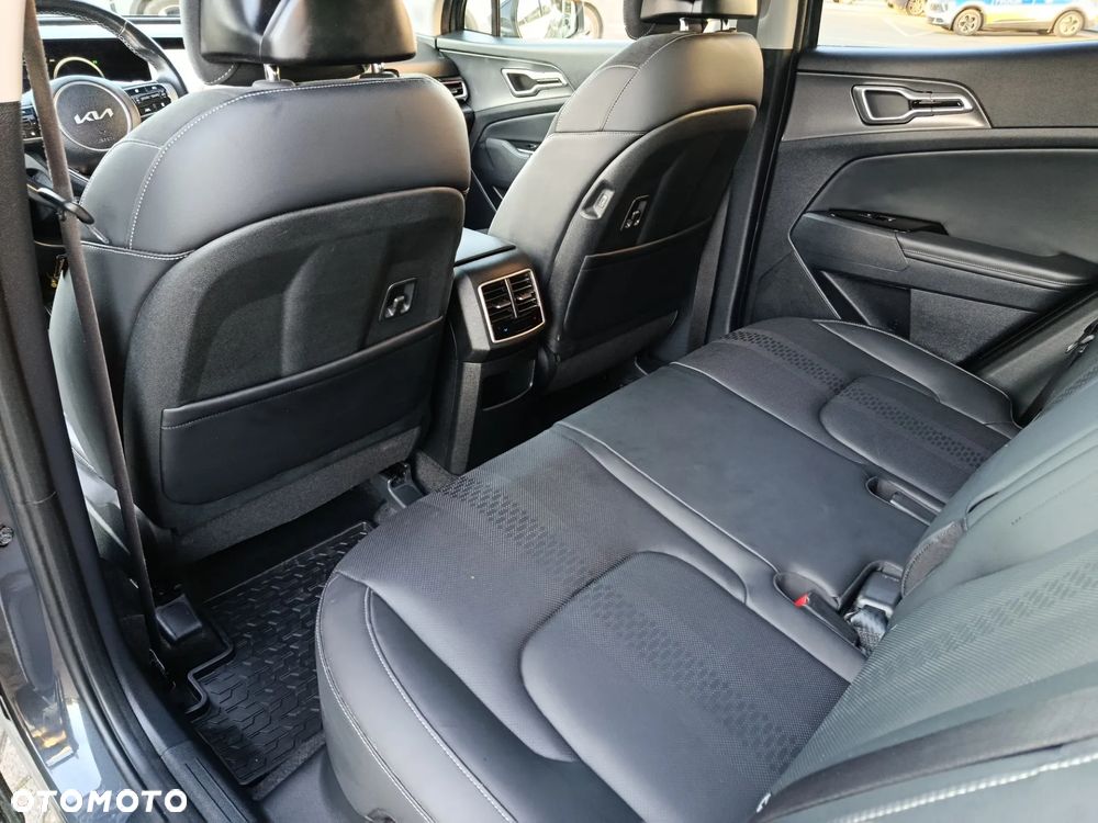 Kia Sportage 1.6 T-GDI HEV Business Line 4WD - 10