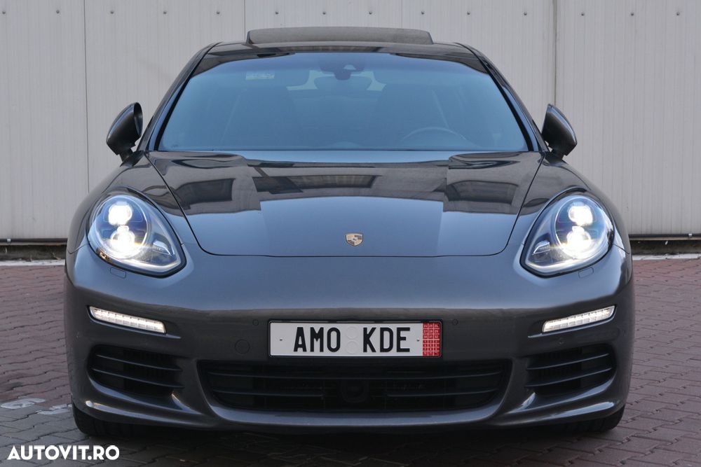 Porsche Panamera Edition - 10