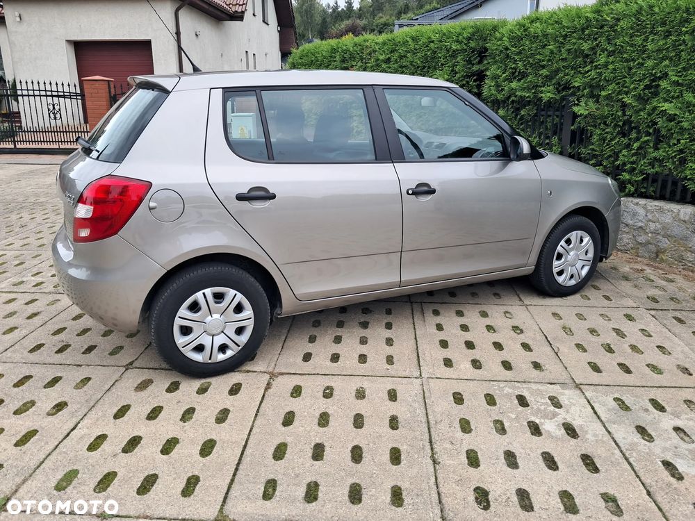 Skoda Fabia 1.2 12V Junior - 10