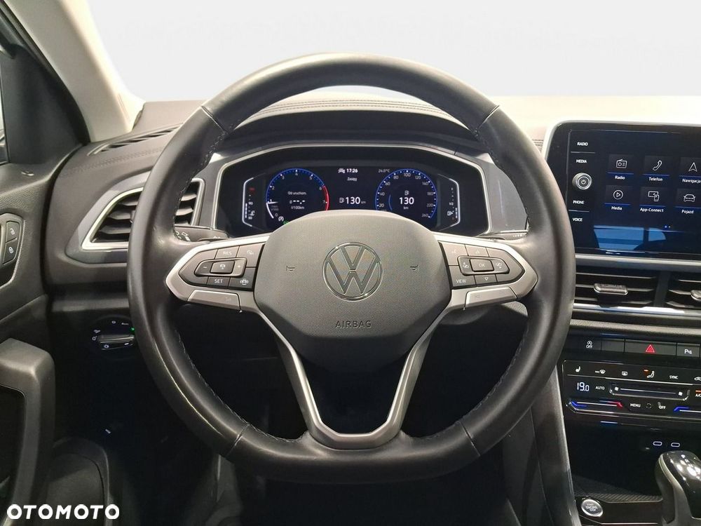Volkswagen T-Roc - 15