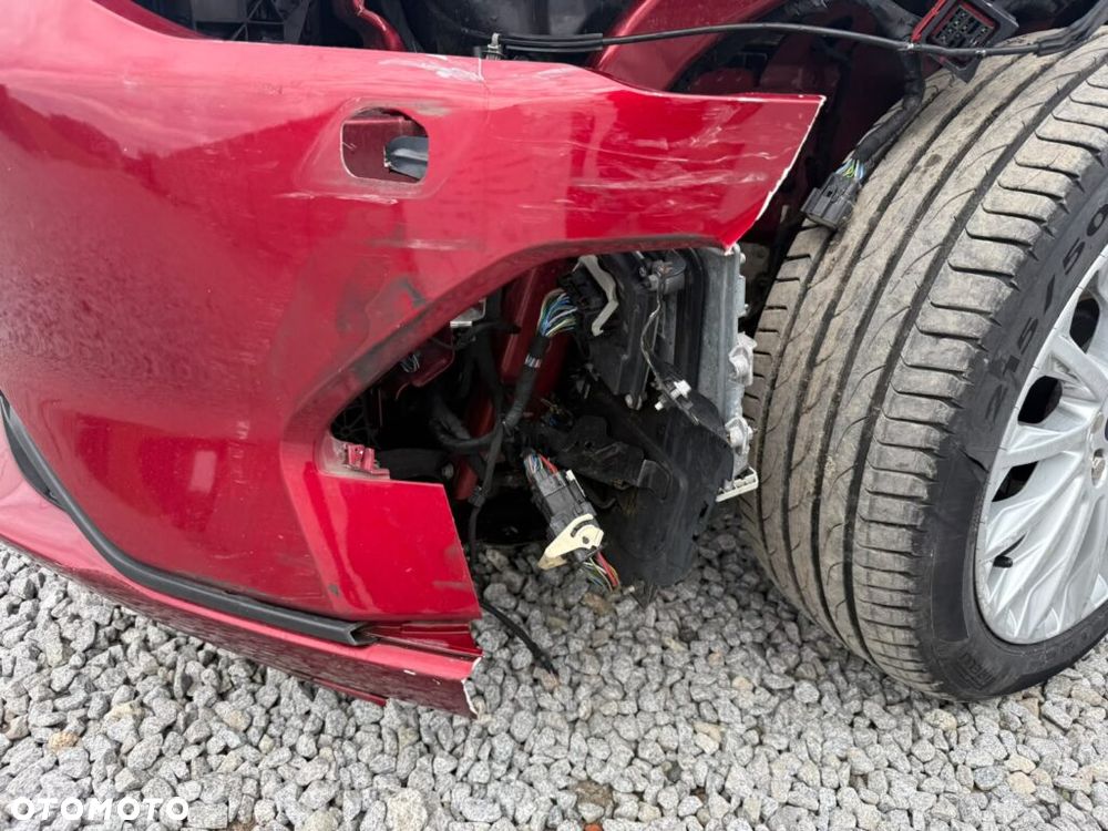 Ford Focus 2.0 EcoBlue STart-Stopp-System TITANIUM - 21