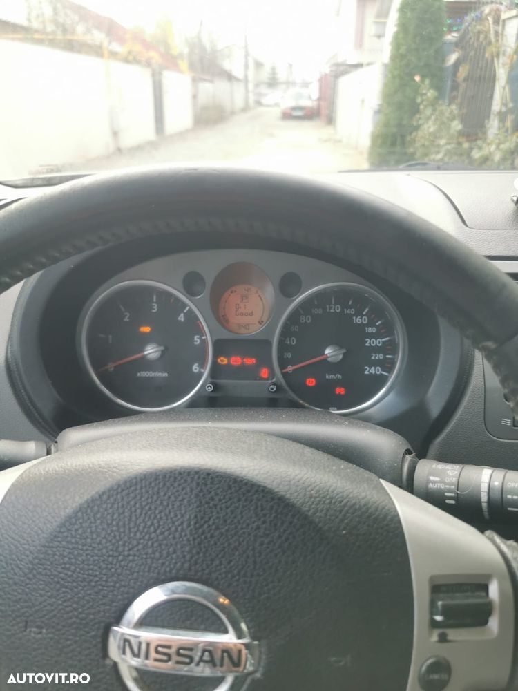 Nissan X-Trail 2.0 dCi 4x4 DPF Automatik SE - 8