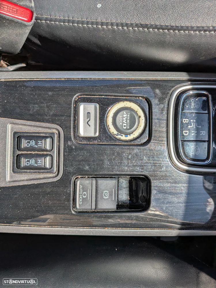 Mitsubishi Outlander 2.0 Intense - 22