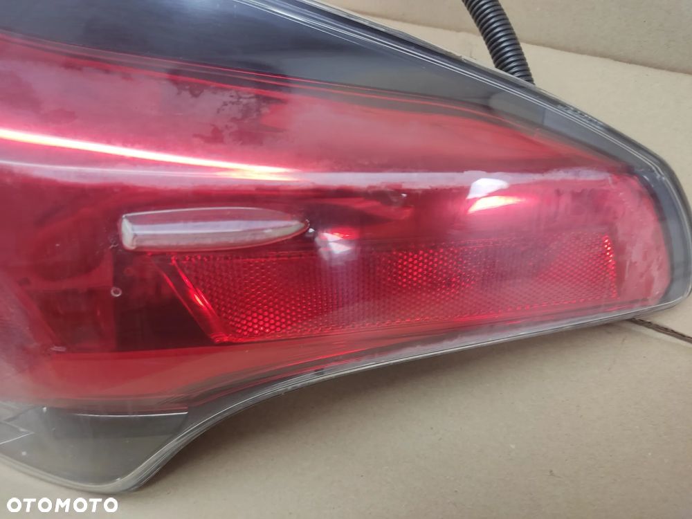 TOYOTA RAV 4 LIFT LAMPA TYŁ PRAWA - 3