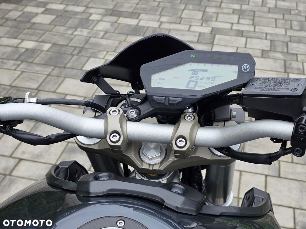 Yamaha MT - 20