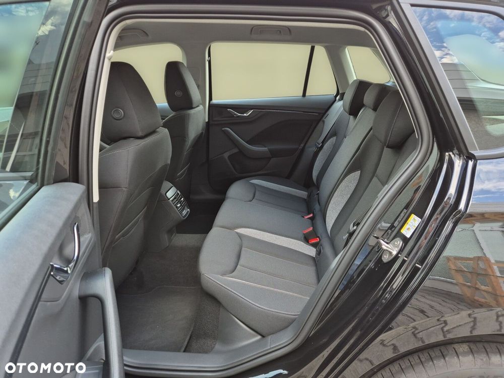 Skoda Kamiq 1.0 TSI Drive - 19