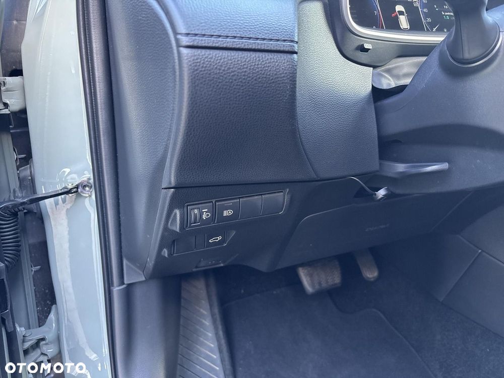 Toyota Corolla Cross - 21