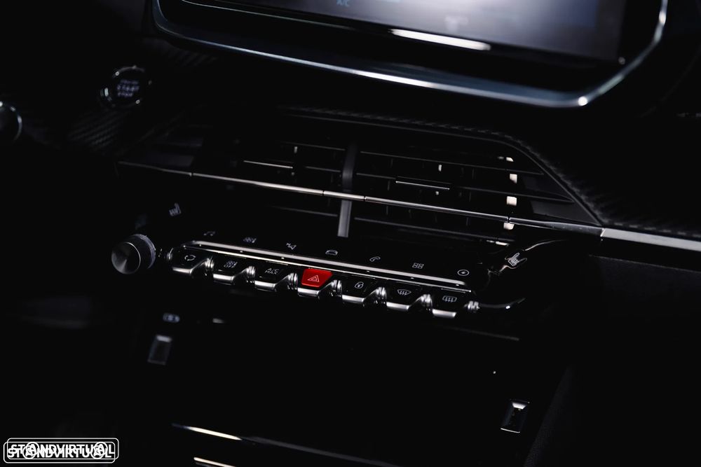 Peugeot e-208 GT Pack - 9