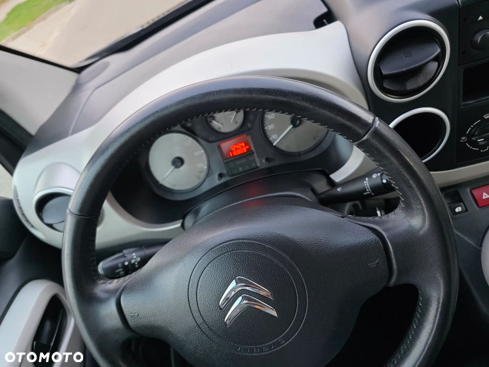 Citroën Berlingo Multispace HDi 115 FAP Exclusive - 29