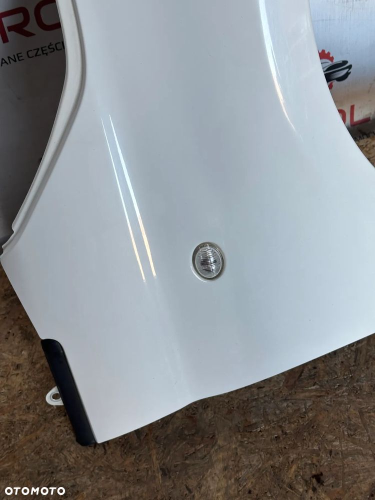 BŁOTNIK PRZEDNI PRAWY FIAT 500 - 3