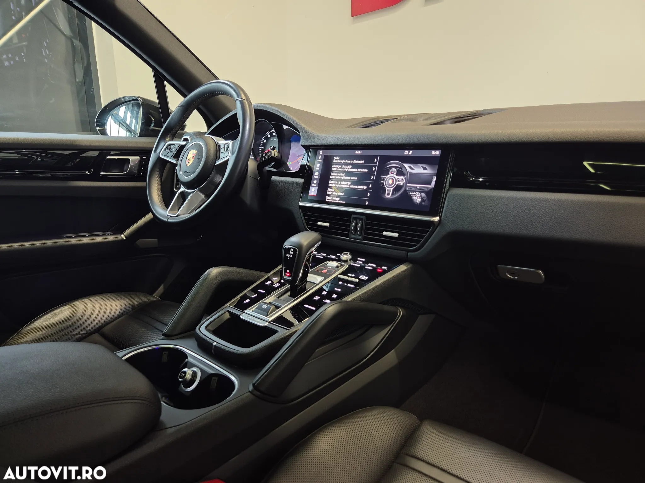Porsche Cayenne Standard - 9